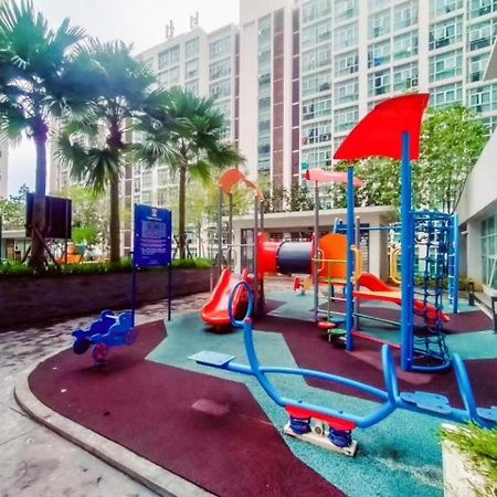 Urban Oasis, 3Br Apt In Prime Location At Cyberjaya By Verano Экстерьер фото